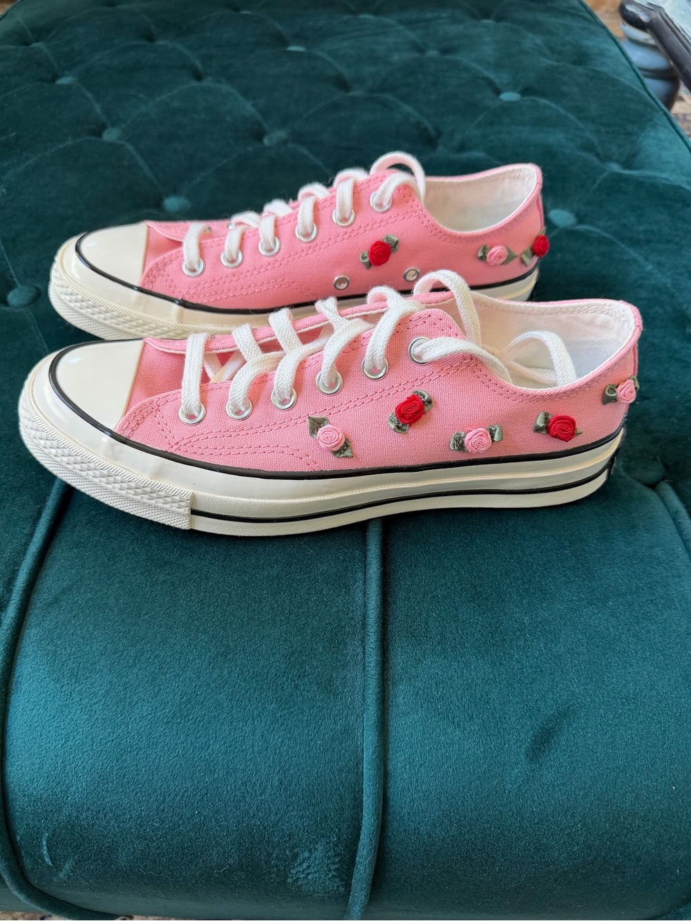 Converse 70 Low Pink “Valentine’s Day 2025” Sneakers